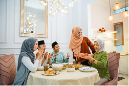 Empowering Malaysian Businesses for Ramadan Sales and Hari Raya Sales