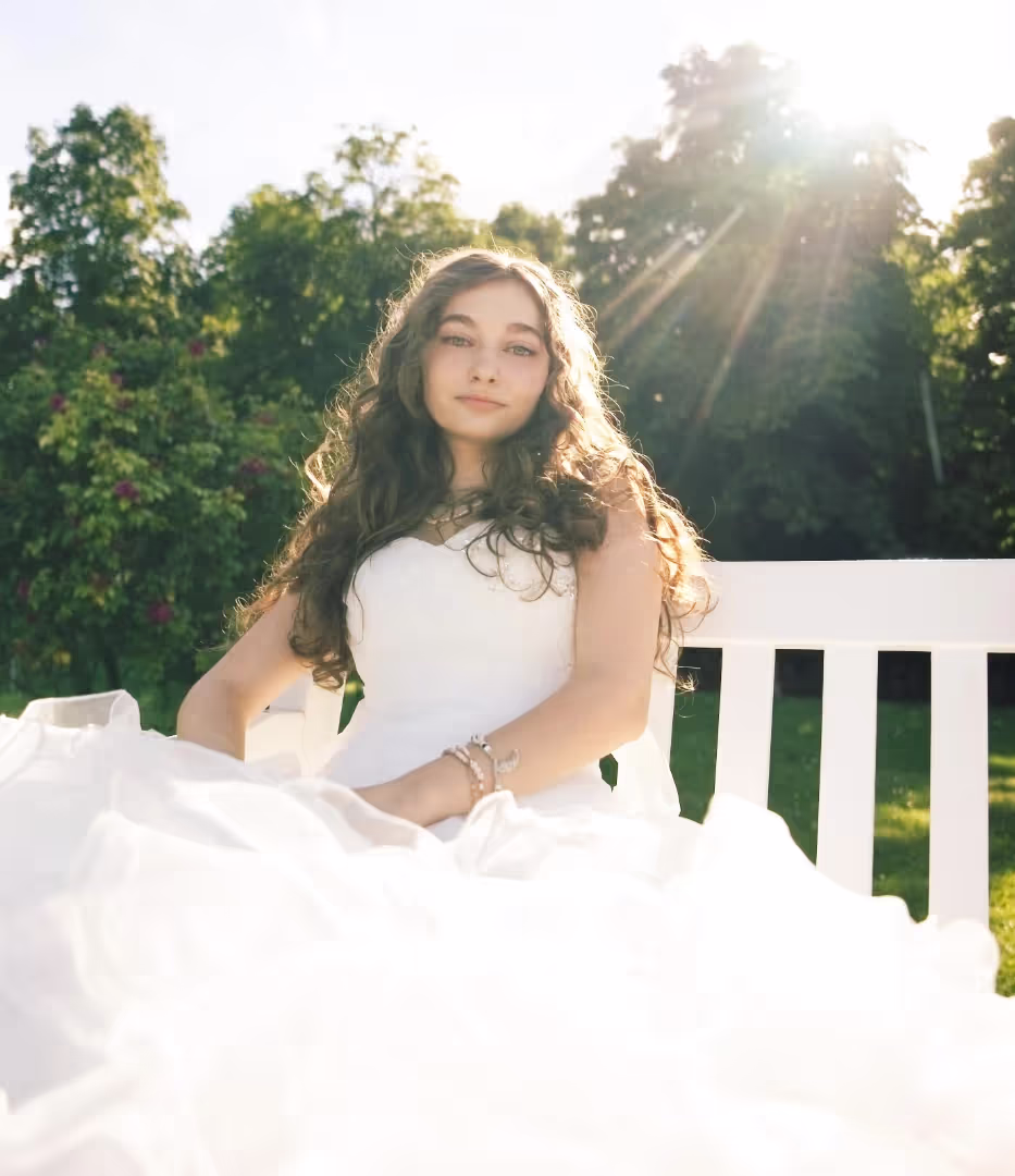 beautiful girl at wedding professional photography Bogdan Lazic