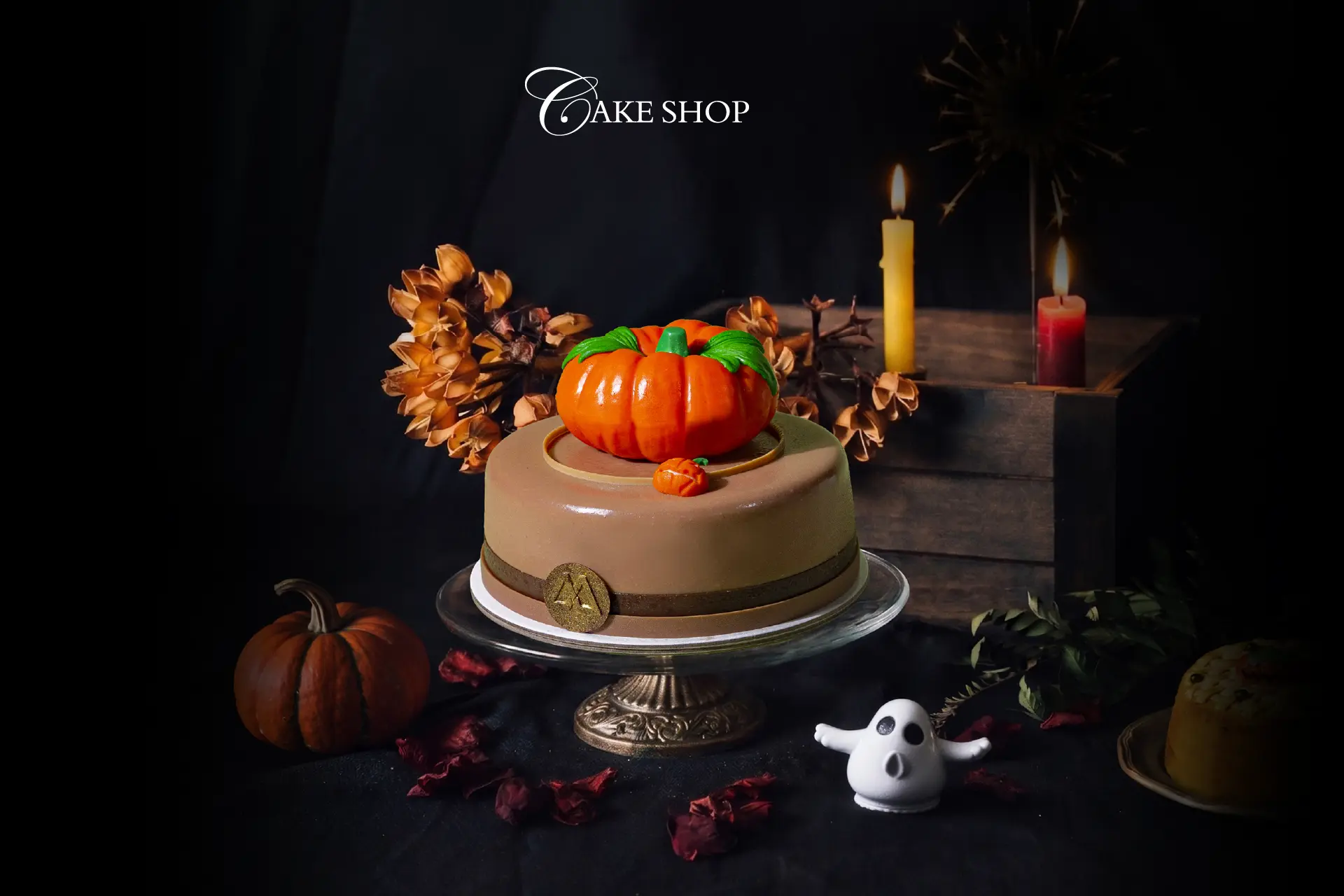 Inspired by the magic and mystery of Halloween, cakes are thoughtfully created for this halloween season