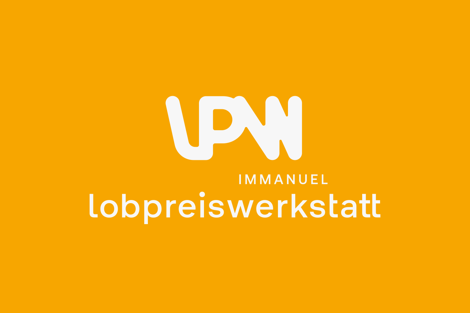 Weisses Logo mit den Buchstaben ‚LPW‘ und Text ‚IMMANUEL lobpreiswerkstatt‘ auf orangefarbenem Hintergrund.
