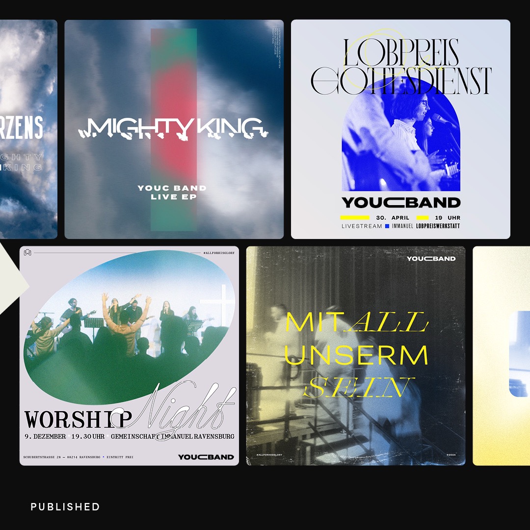 Collage von vier Coverbildern mit YouCBand: ein Himmelshintergrund mit Text, ein Foto einer Live-Performance in Blau, ein Plakat für einen Lobpreis-Gottesdienst, und ein Bild mit dem Text 'Mit all unserm Sein'.