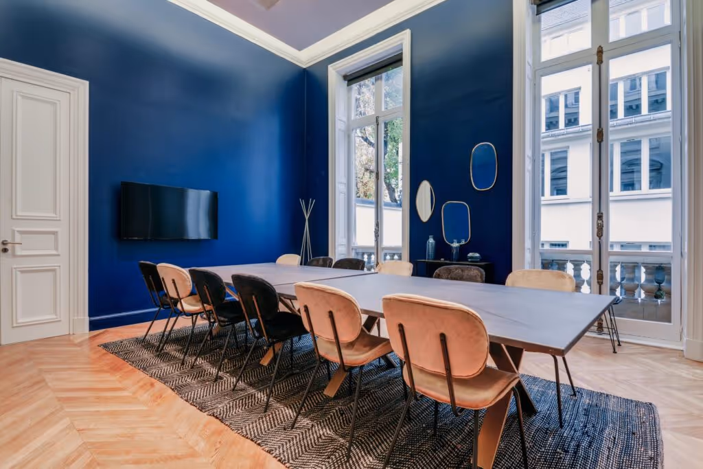 Table de réunion sur-mesure chez Morning Artois