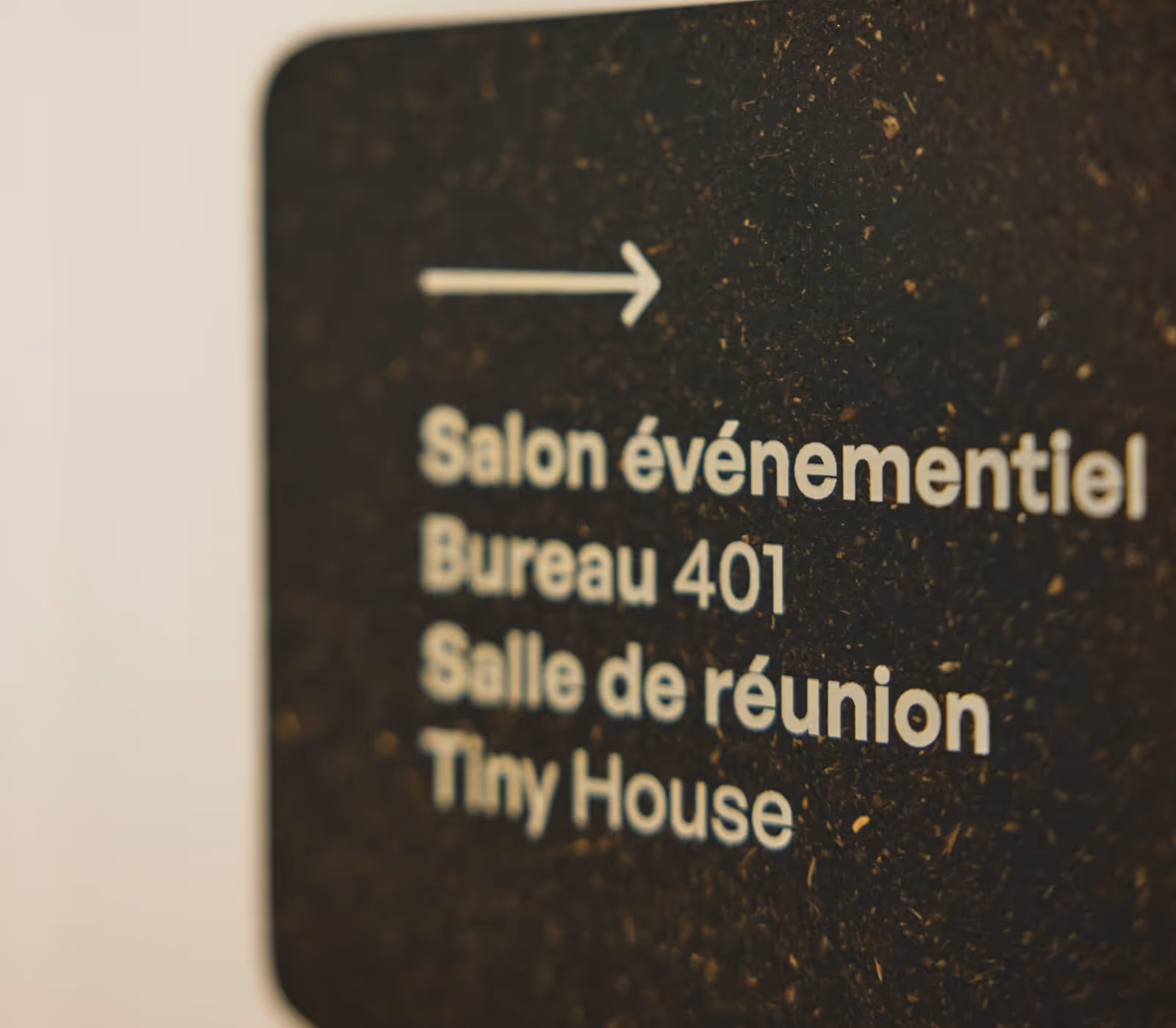 signalétique réalisée en marc de café