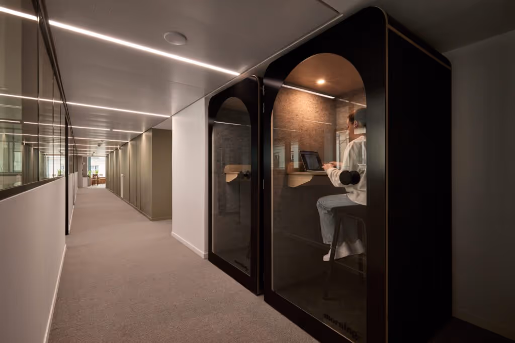 Cabines téléphoniques insonorisées