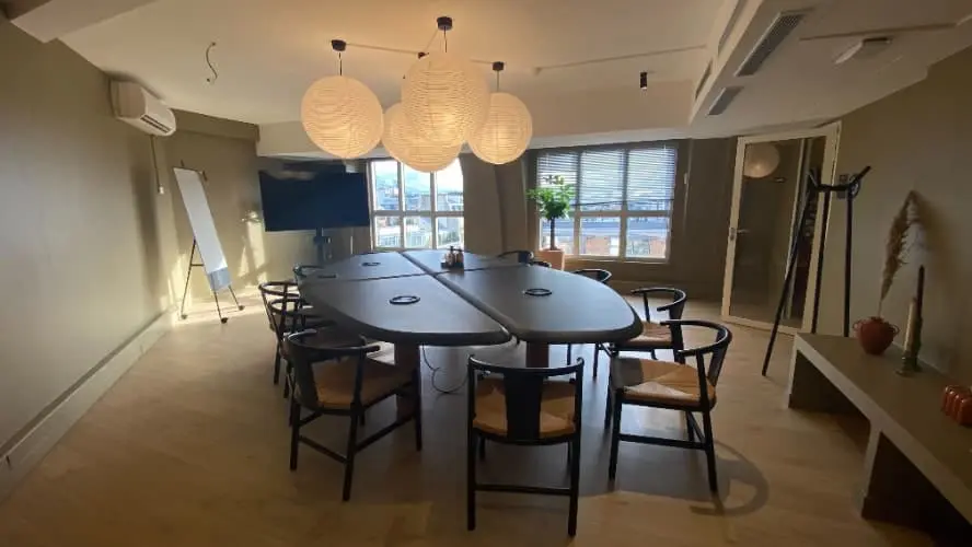 Salle de réunion Florin du coworking Morning