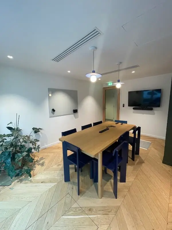 Salle de réunion Thélème du coworking Morning