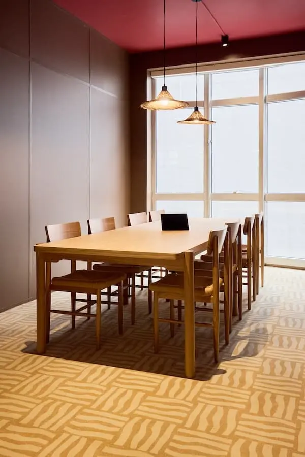 Salle de réunion Livre du coworking Morning