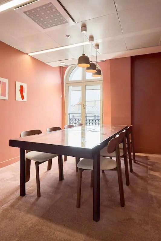 Salle de réunion Léger du coworking Morning
