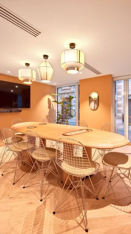 Salle de réunion Familistère du coworking Morning