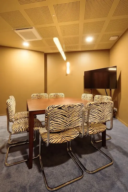 Salle de réunion Finache du coworking Morning