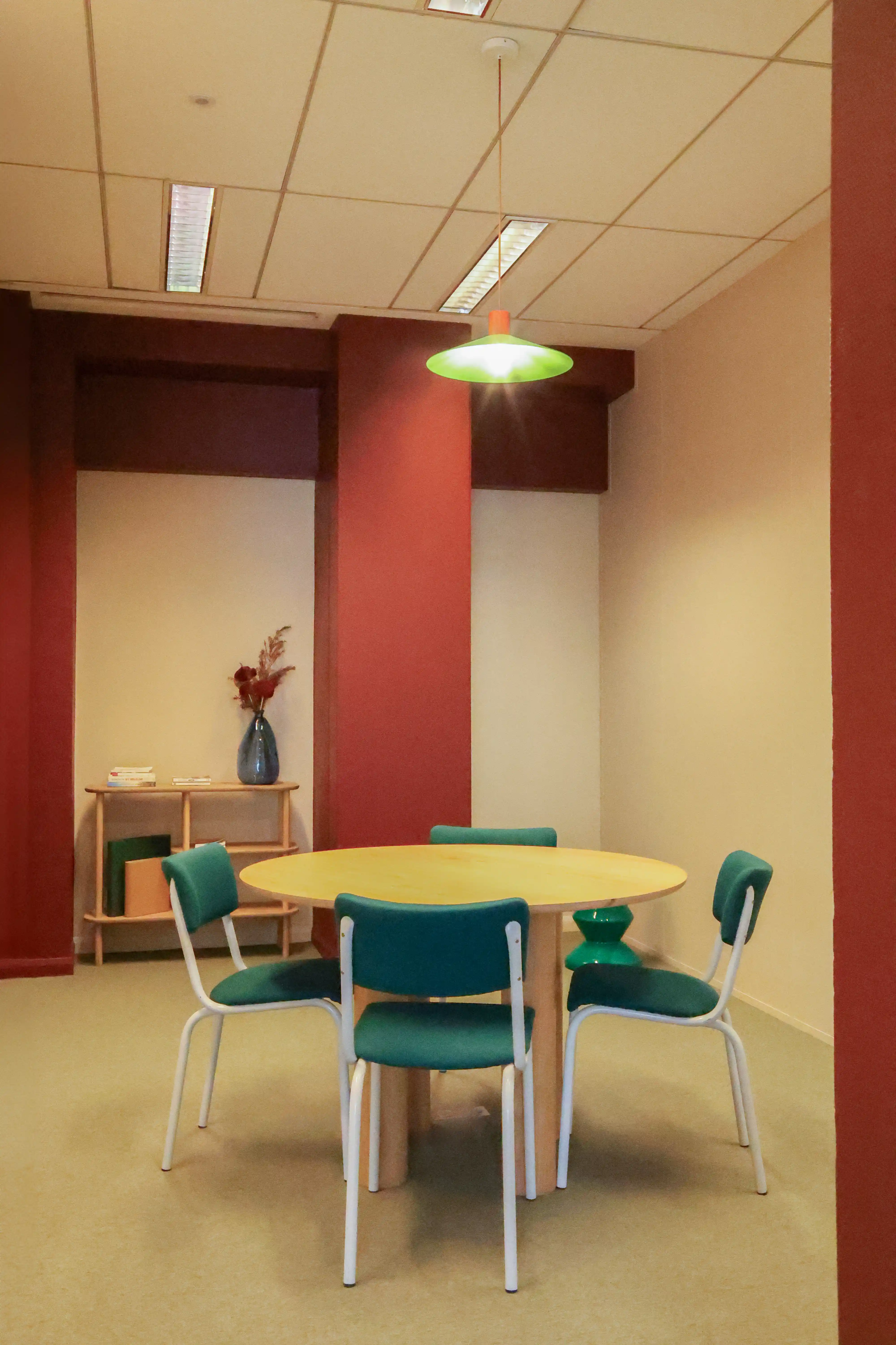 Salle de réunion Helin du coworking Morning