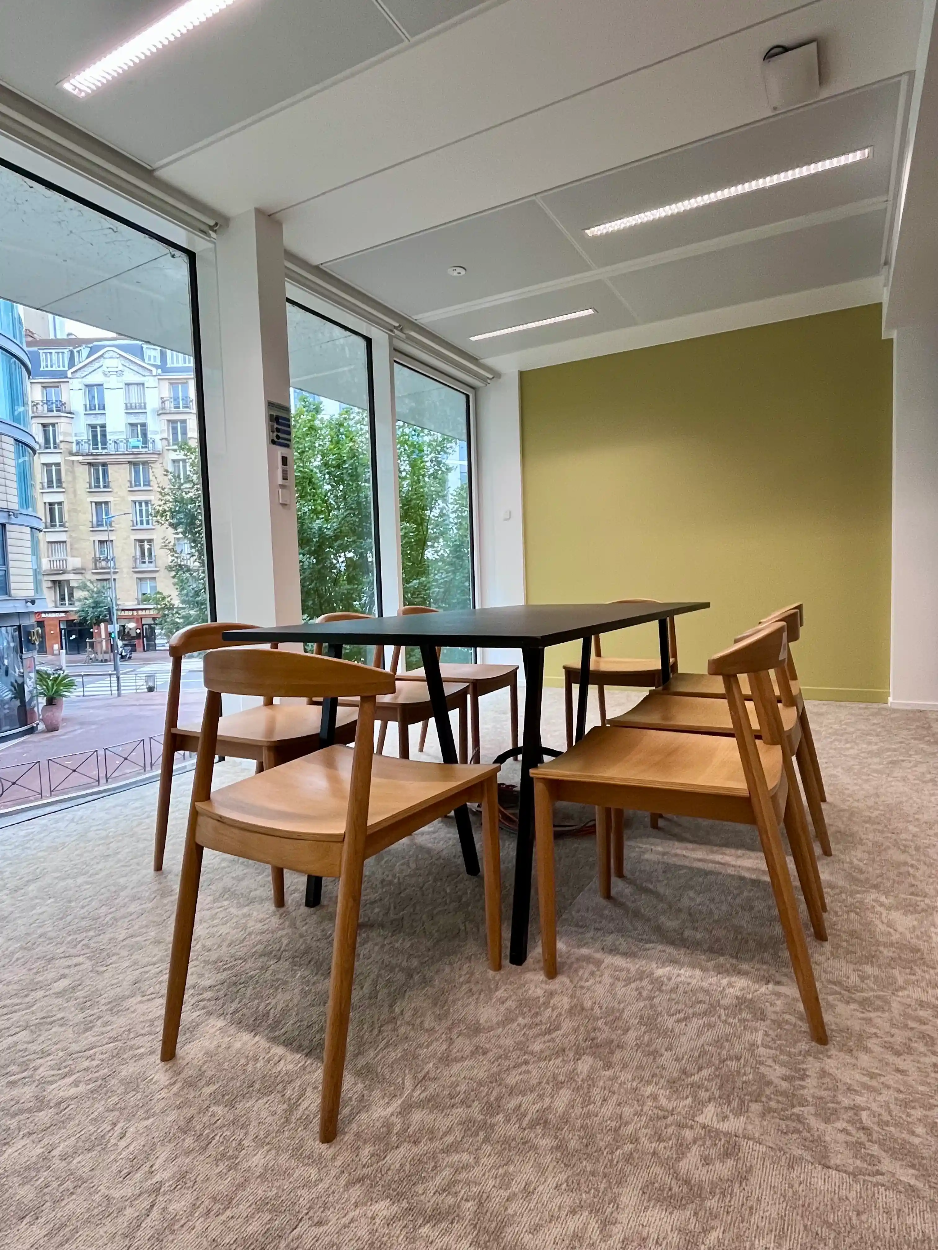 Salle de réunion Péri du coworking Morning