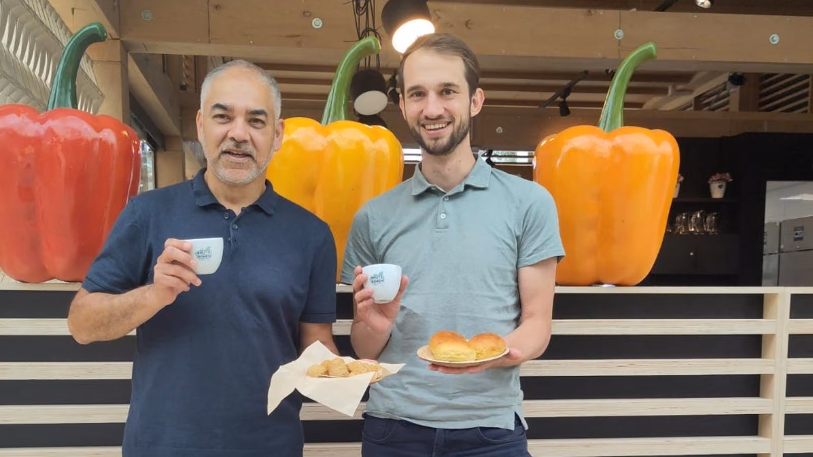 Van Kneus verandert de keten, door de keten eigenaar te maken.