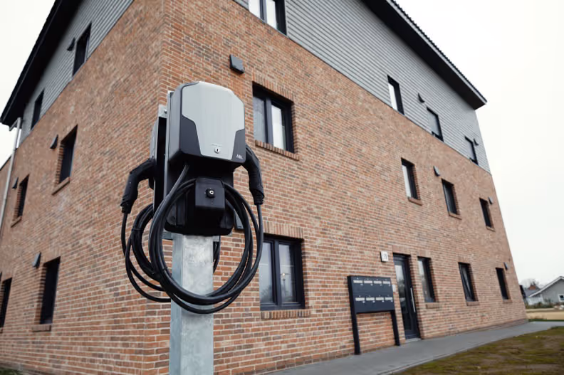 E-Auto Ladestation am Mehrfamilienhaus von Thomas Klömmer: Auch hier ist eine Kombination mit Mieterstrom möglich.