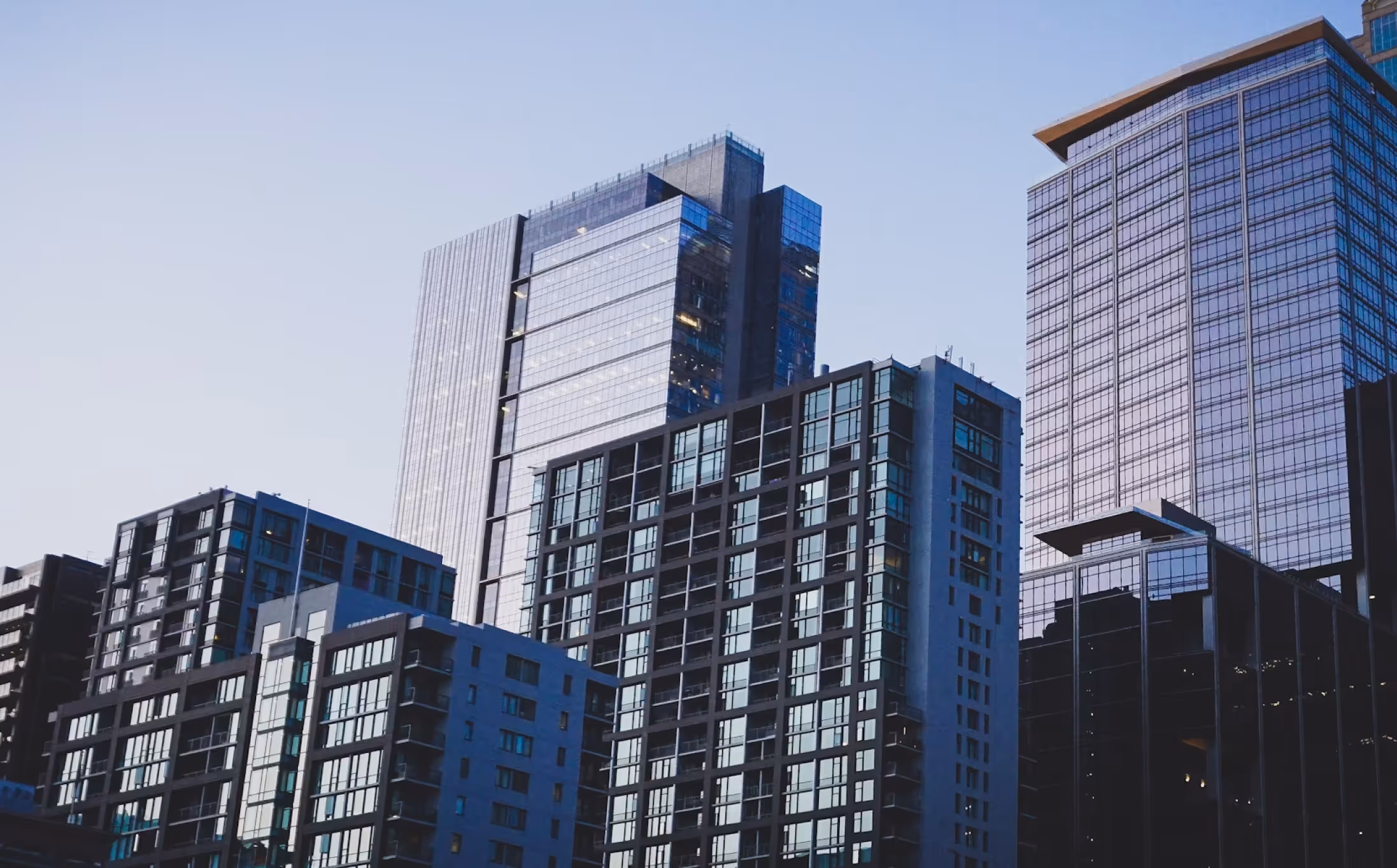 Nachhaltig investieren mit ESG-Kriterien: Ein Leitfaden für die Immobilienwirtschaft