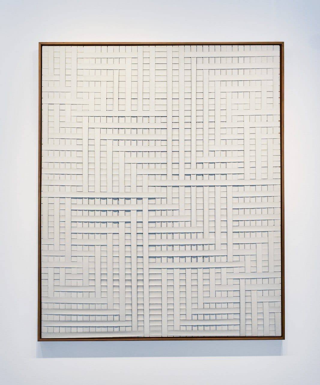 «A.C 11-0702», obra de Katrin Aason. Vinil entrelazado reverso, 150 x 120 cm.