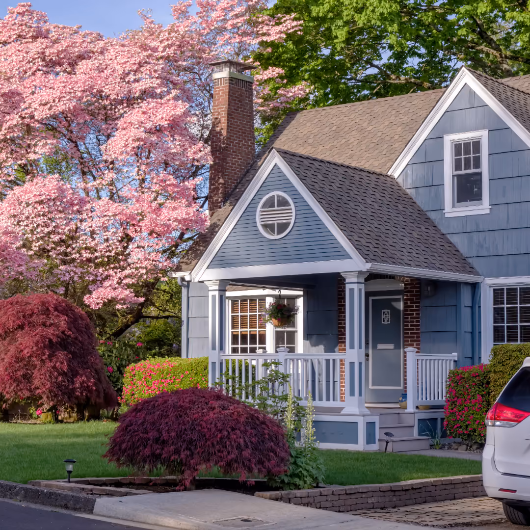 Couple looking at options for reverse mortgage