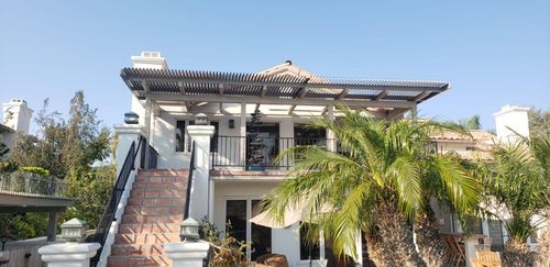 Adjustable Louver Patio Covers 44