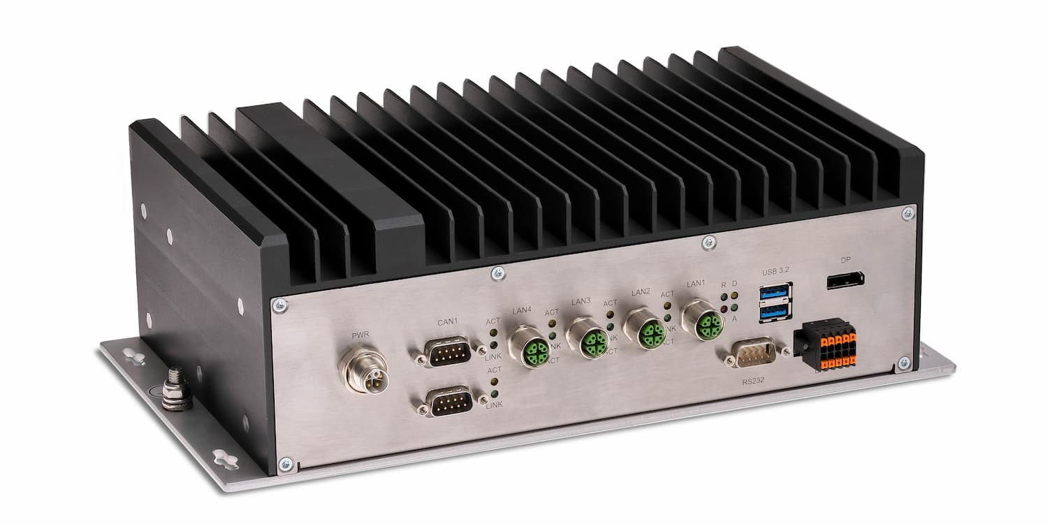 Railway Computer RML-R10: EN50155 & EN45545 certified embedded system