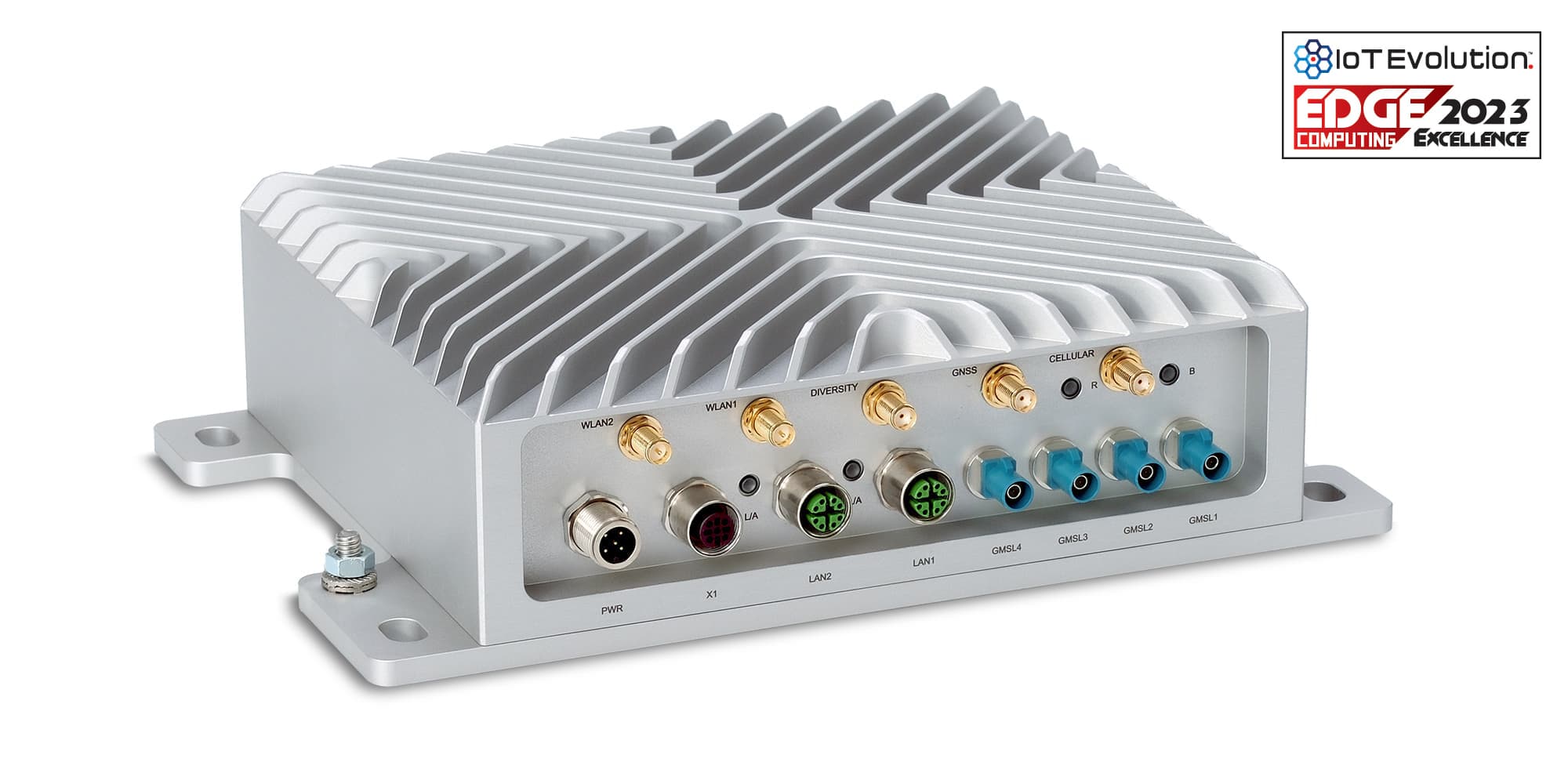 Rugged Computer by Syslogic, aluminum housing, logotype of IoT Edge Comuting Exellence Award