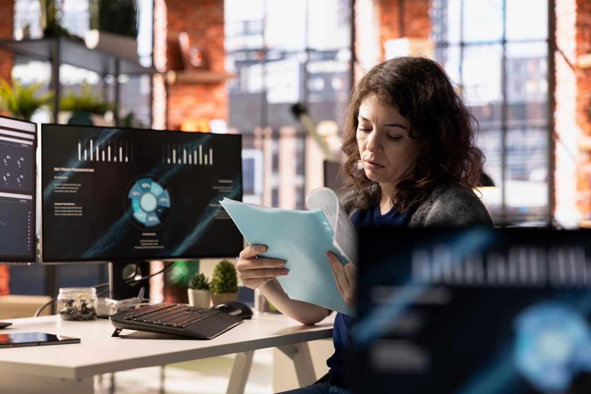 How Data Analytics Help Your Business