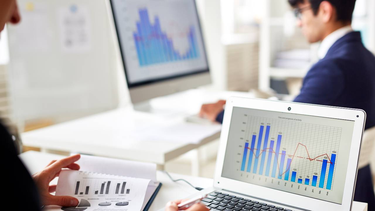 Understanding BI: Business Intelligence