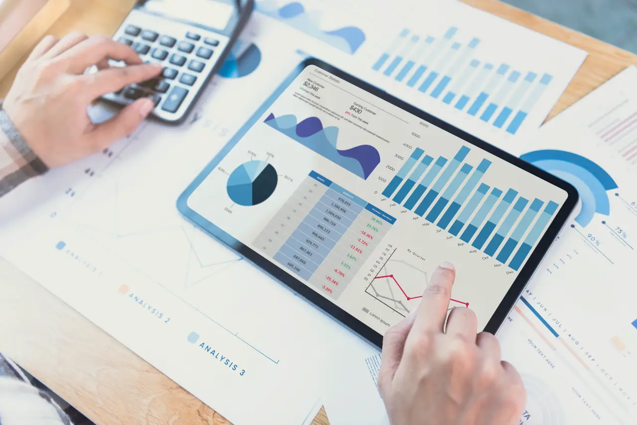 When to Use a Weighted Average Calculator in Data Analysis