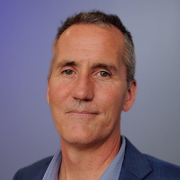 Shane Smith headshot