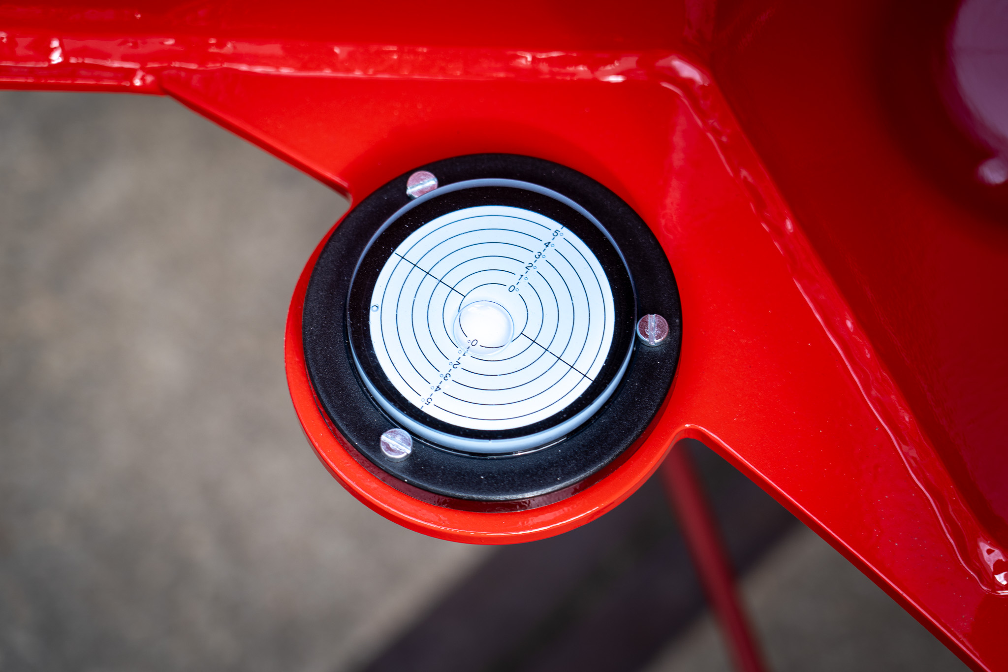 Waterpas van de Giraffe 350.15-M aanhangerkraan