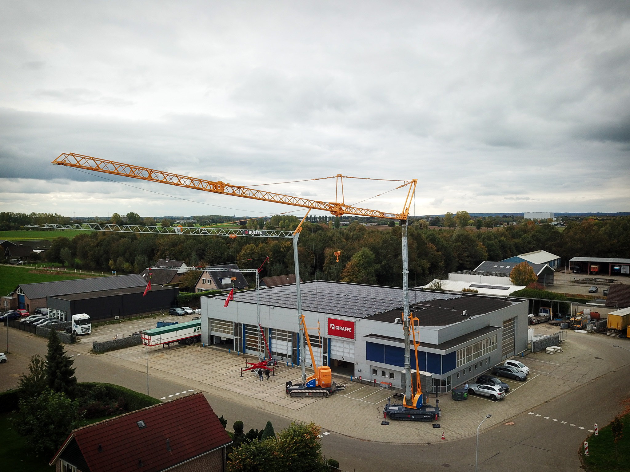 Demodag bij Giraffe Cranes in Baak