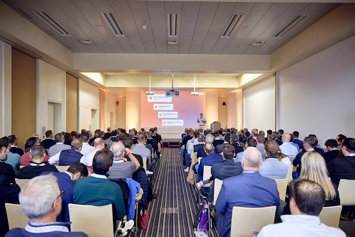 Konferenzfotografie Digital Powerday Bern, Publikum bei Vortrag