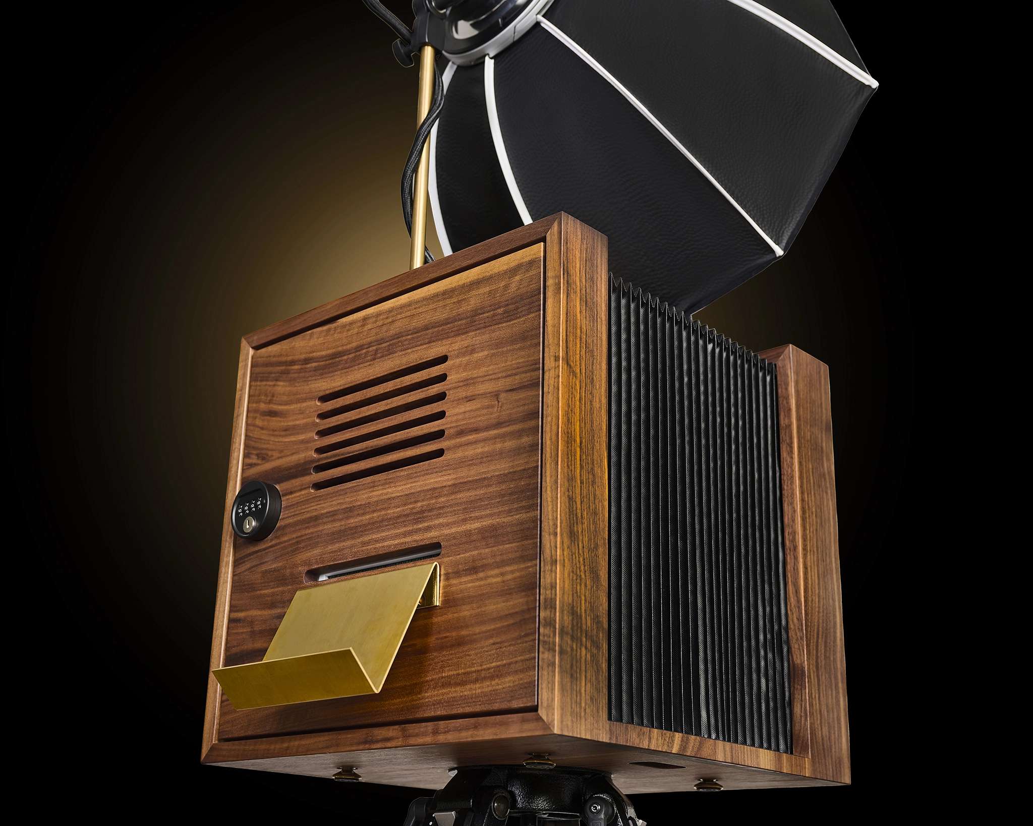 Cascura Vintage-Fotobox mit Holzgehäuse