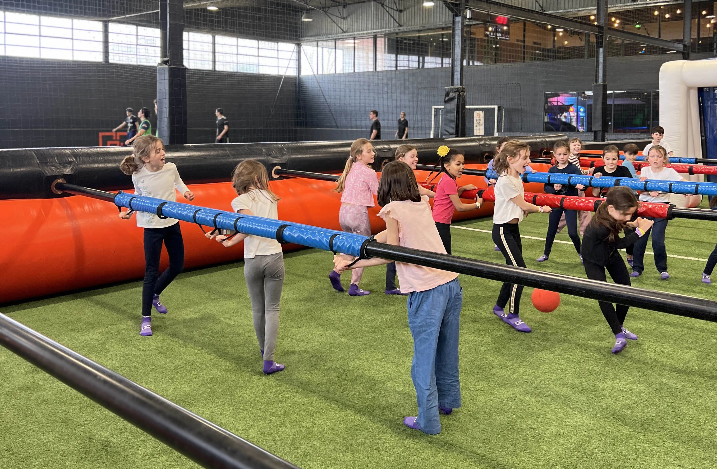 Babyfoot humain enfants
