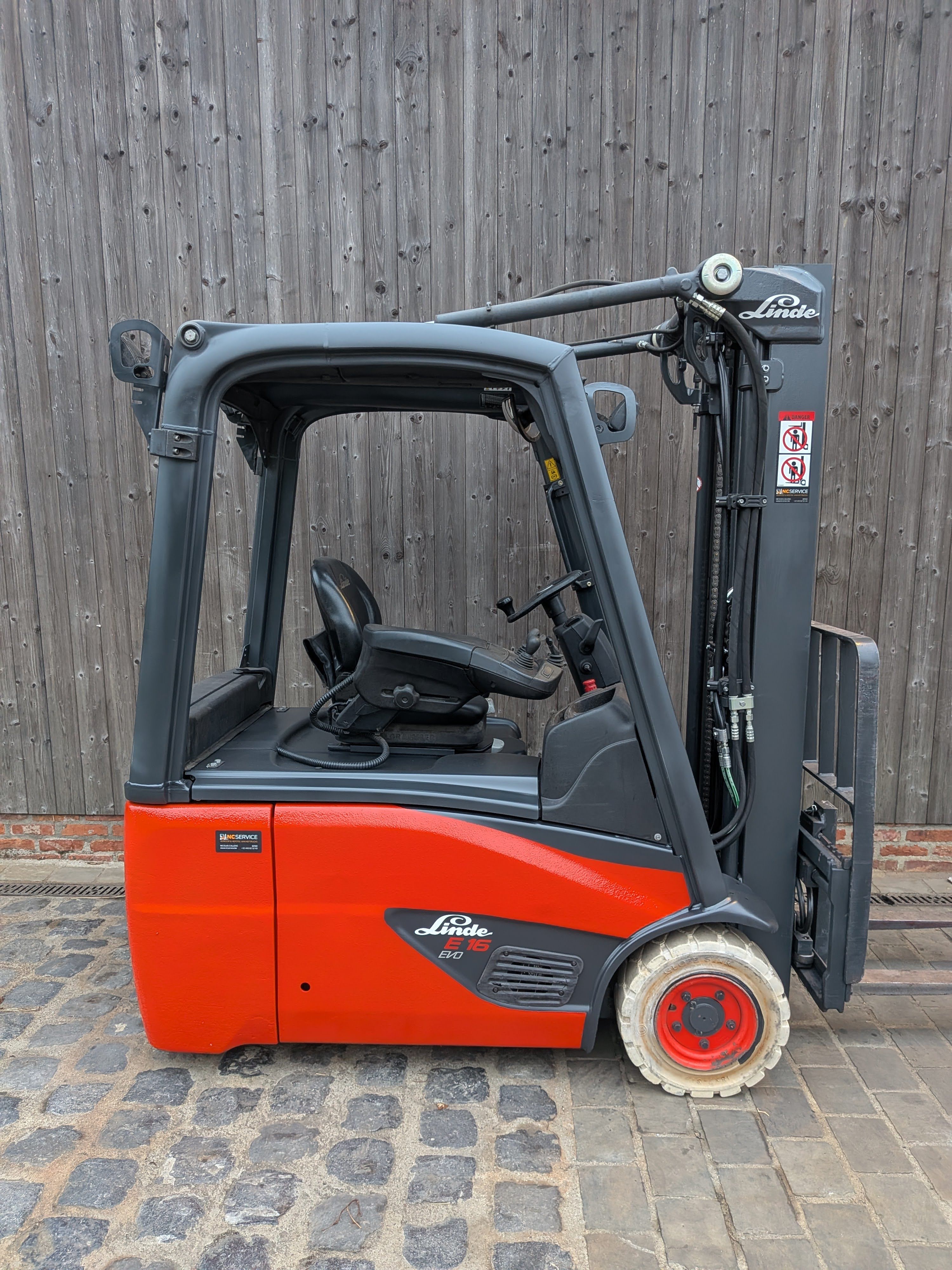 Linde E16-02