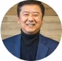 Headshot of David Kim