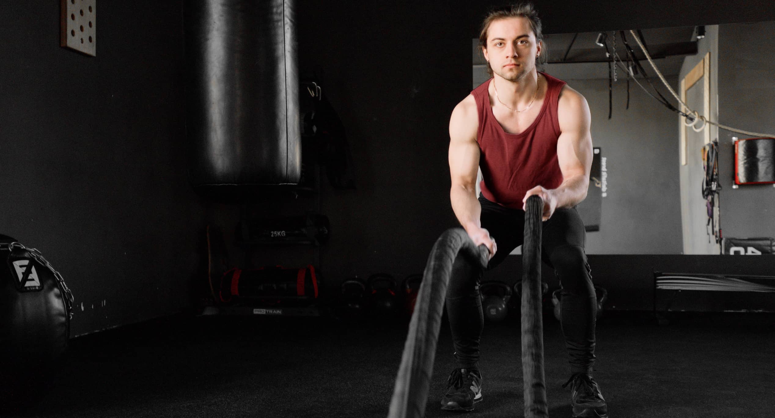 Using ropes to increase your core strength