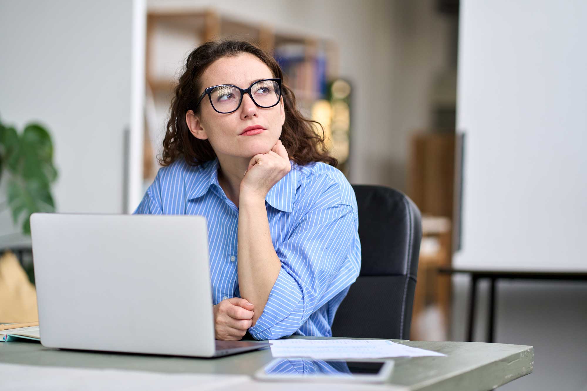 What Strata Fees Can Tell You About a Property in NSW Before You Buy