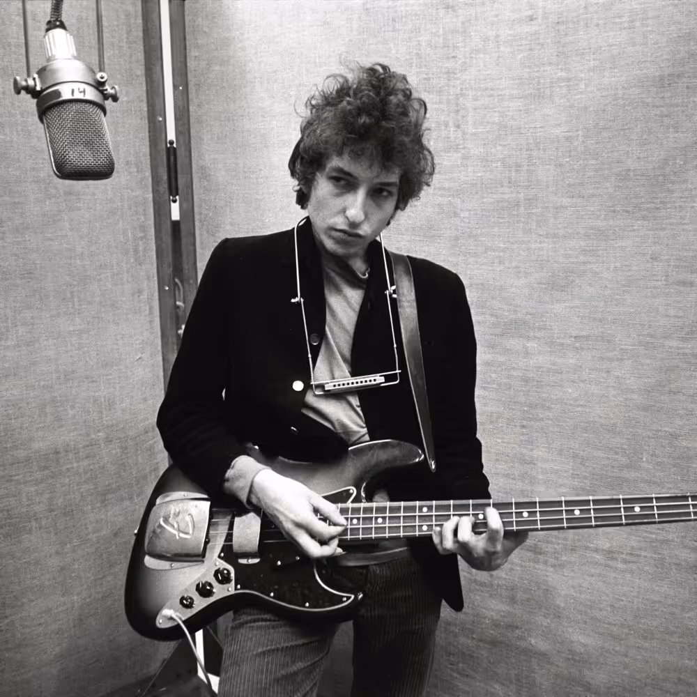 Photo of Bob Dylan, image source Apple Music