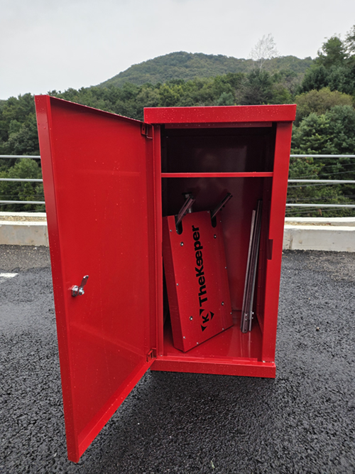 더키퍼, 전기차 화재 증가에 맞춘 '건물 비치용 이동식 하부관창' 선봬