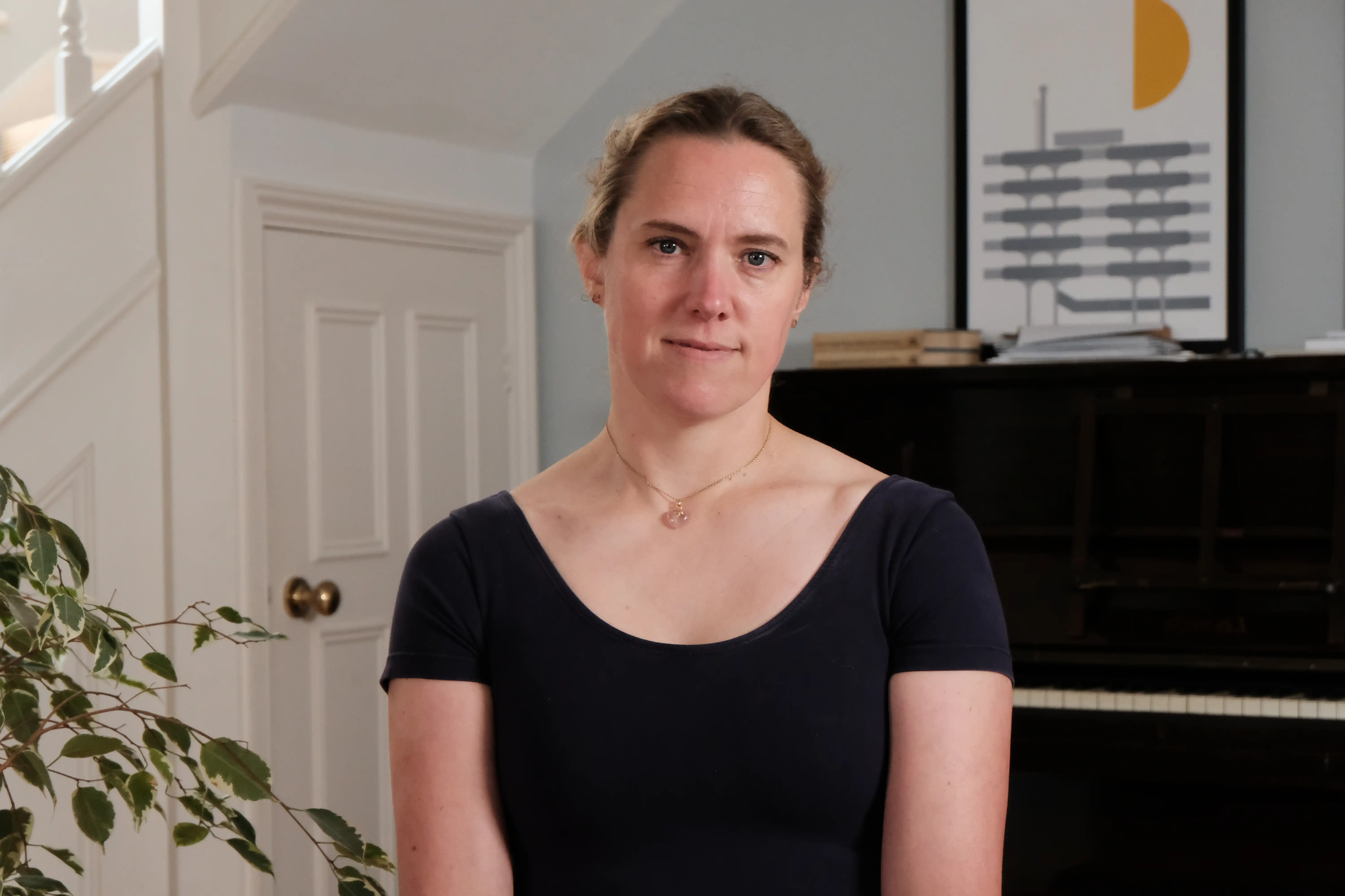 A portrait photo of Dr Jessie Munton