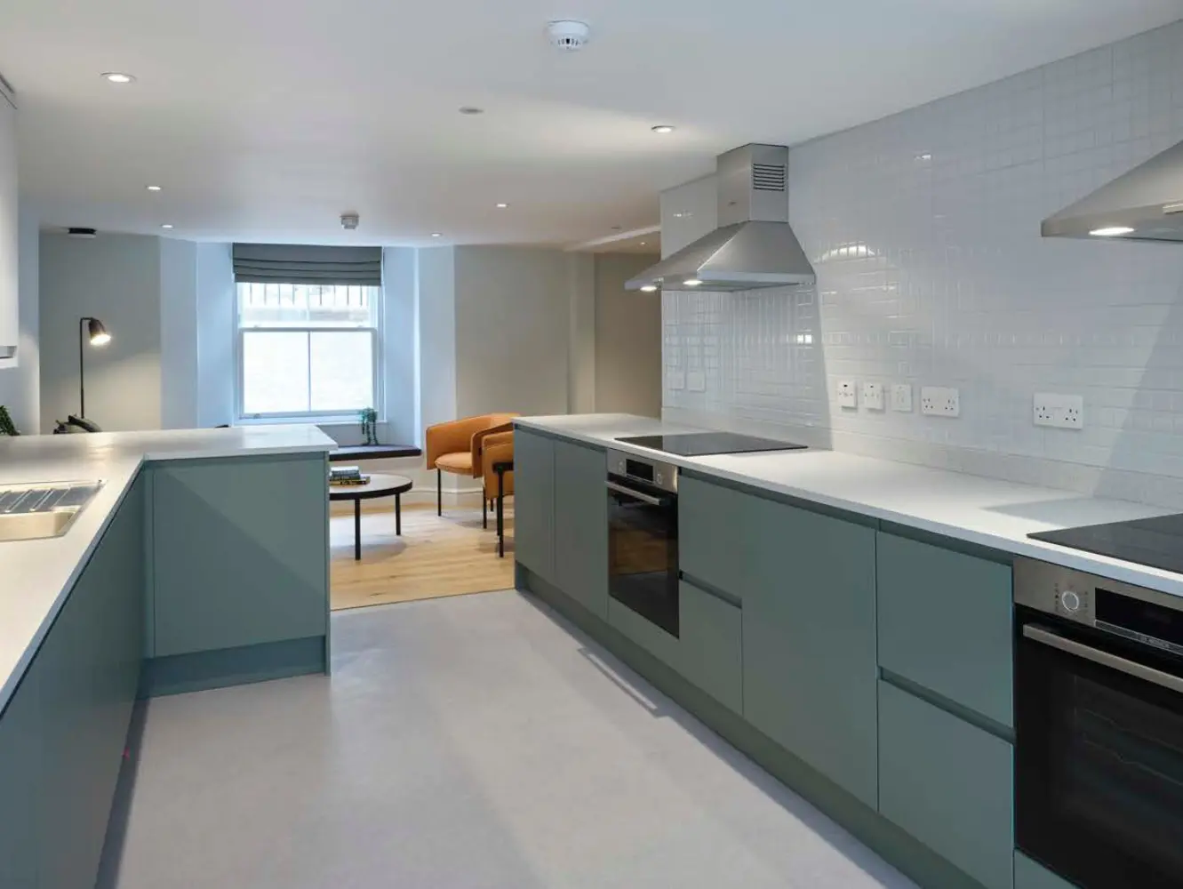 Portugal Street kitchen