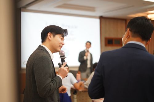 Leader as a personal coach