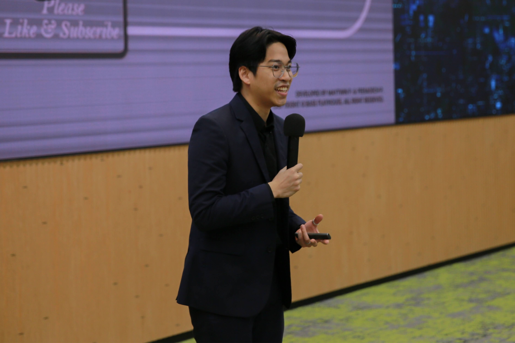 Visualization Design for Data-driven Storytelling