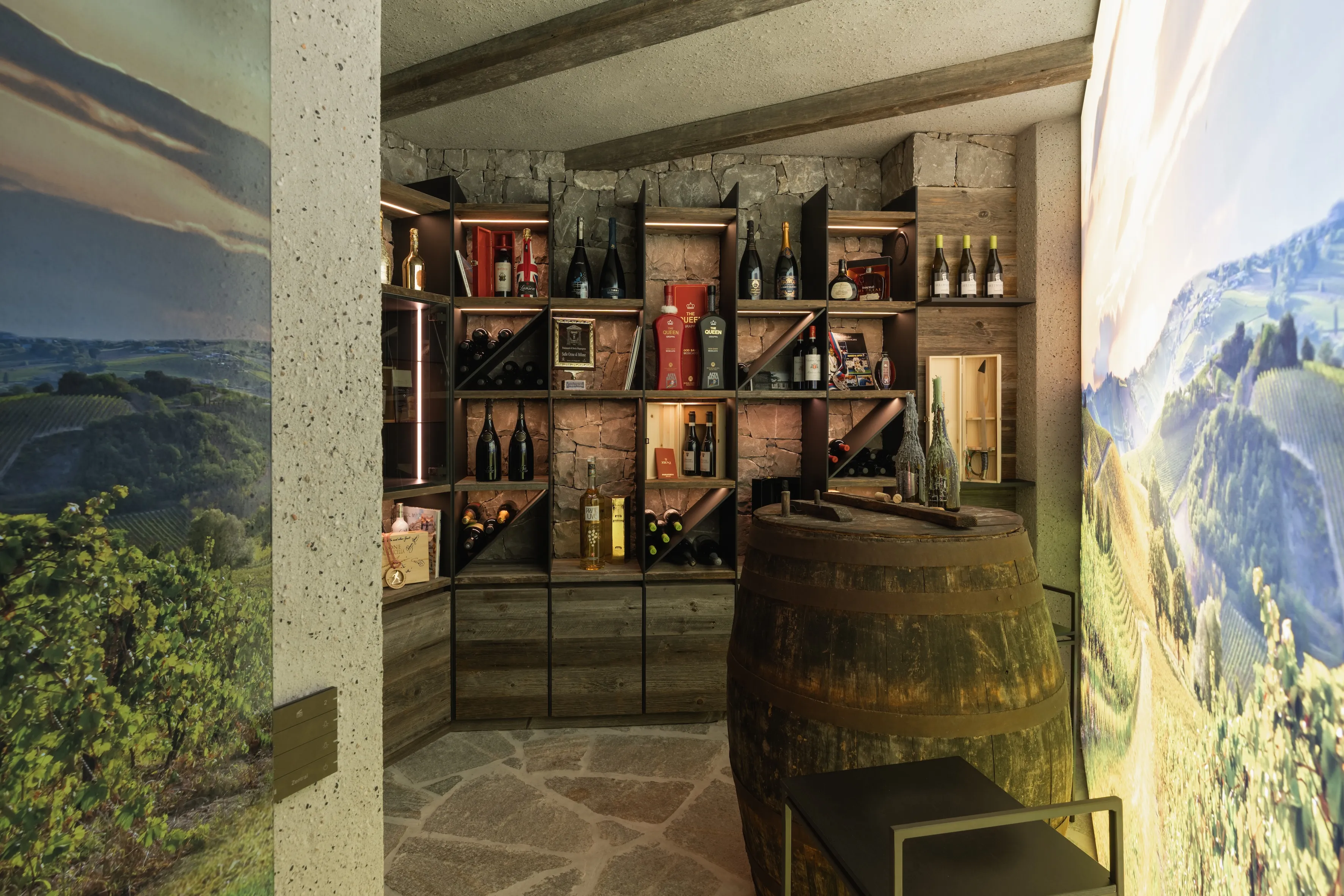 Steurer Wein Lounge in Villa Torri del Benaco