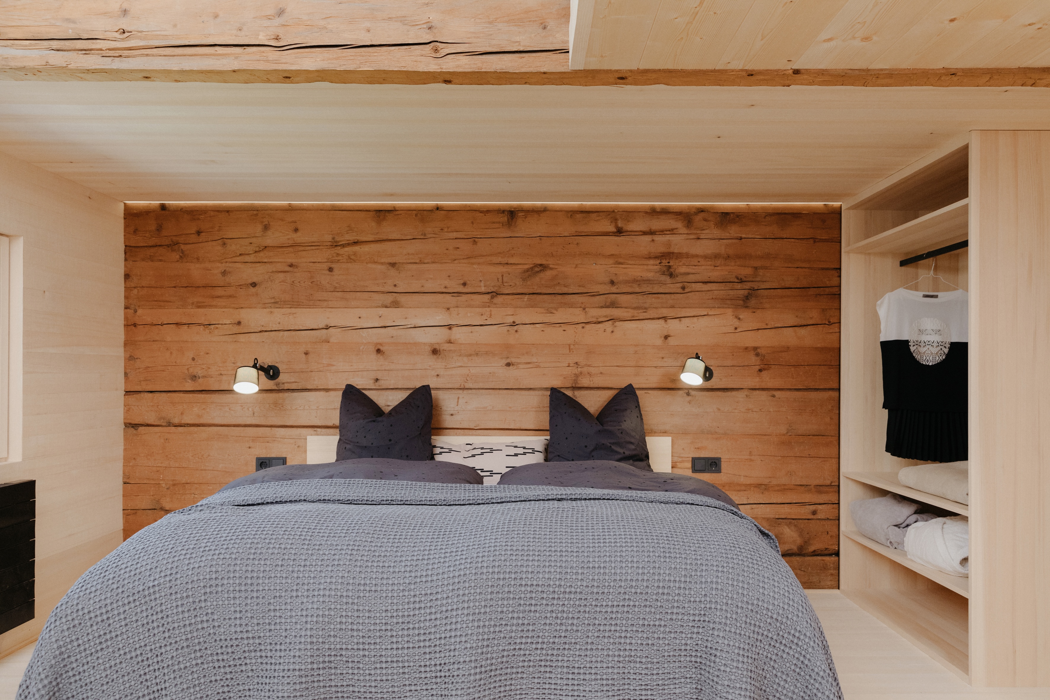 architektur.terminal Zimmer aus Holz Ferienhaus Benedikta