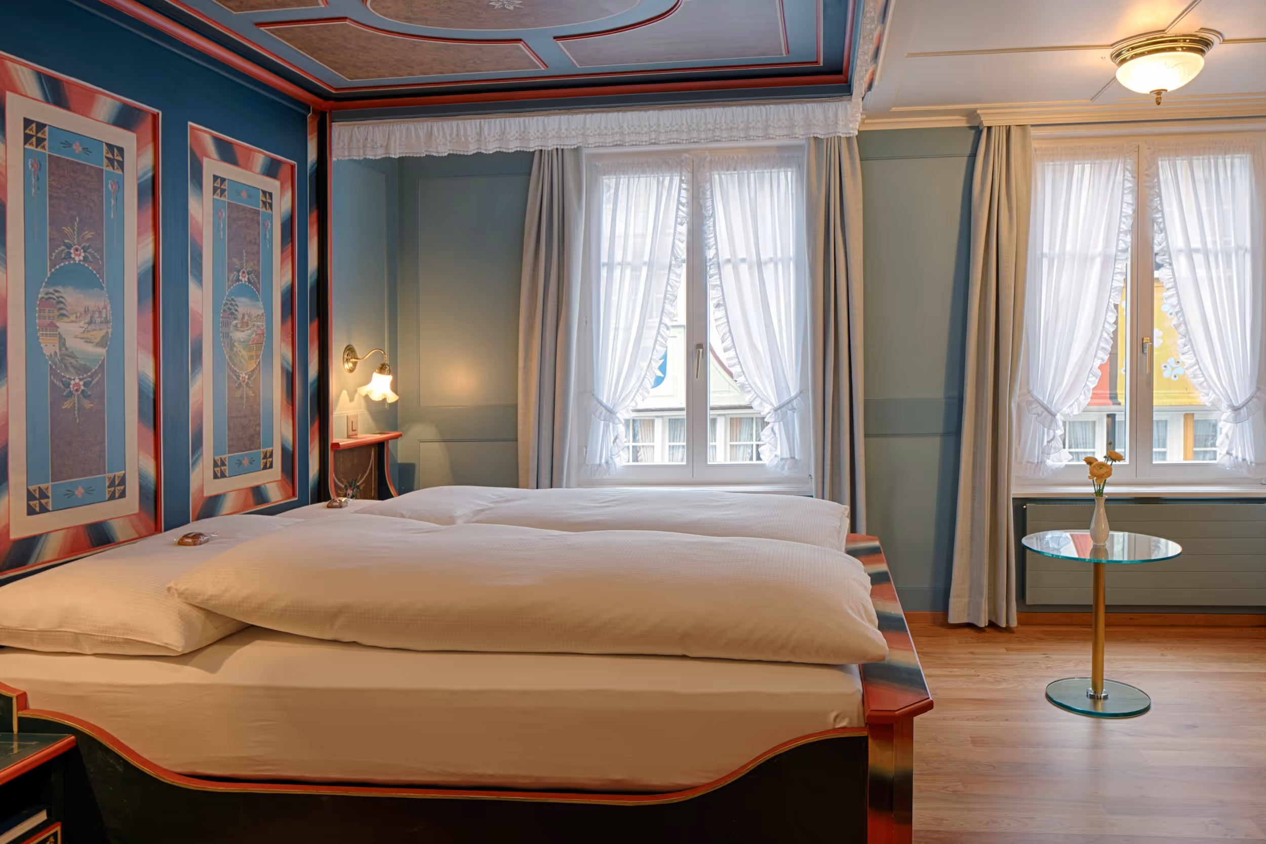 Hochwertige Textilien für Romantik Hotel Säntis, Hotel Hecht und Hotel Löwen