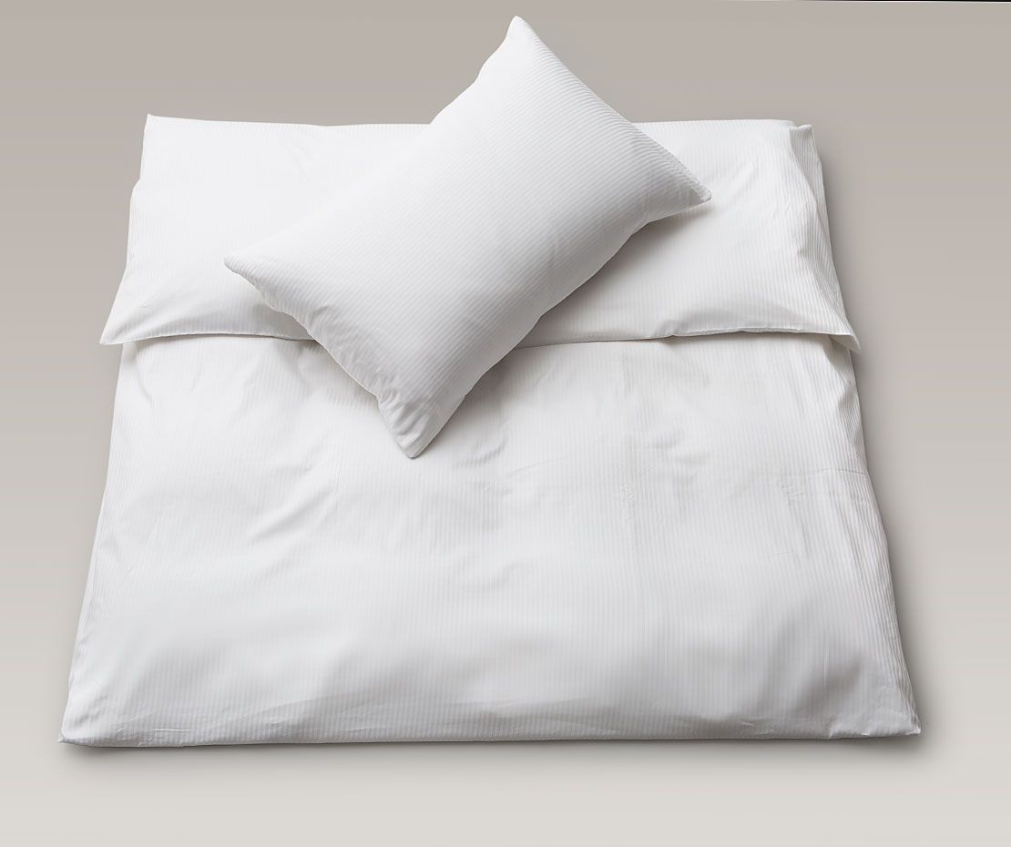 Duvetbezug 160x210 weiss