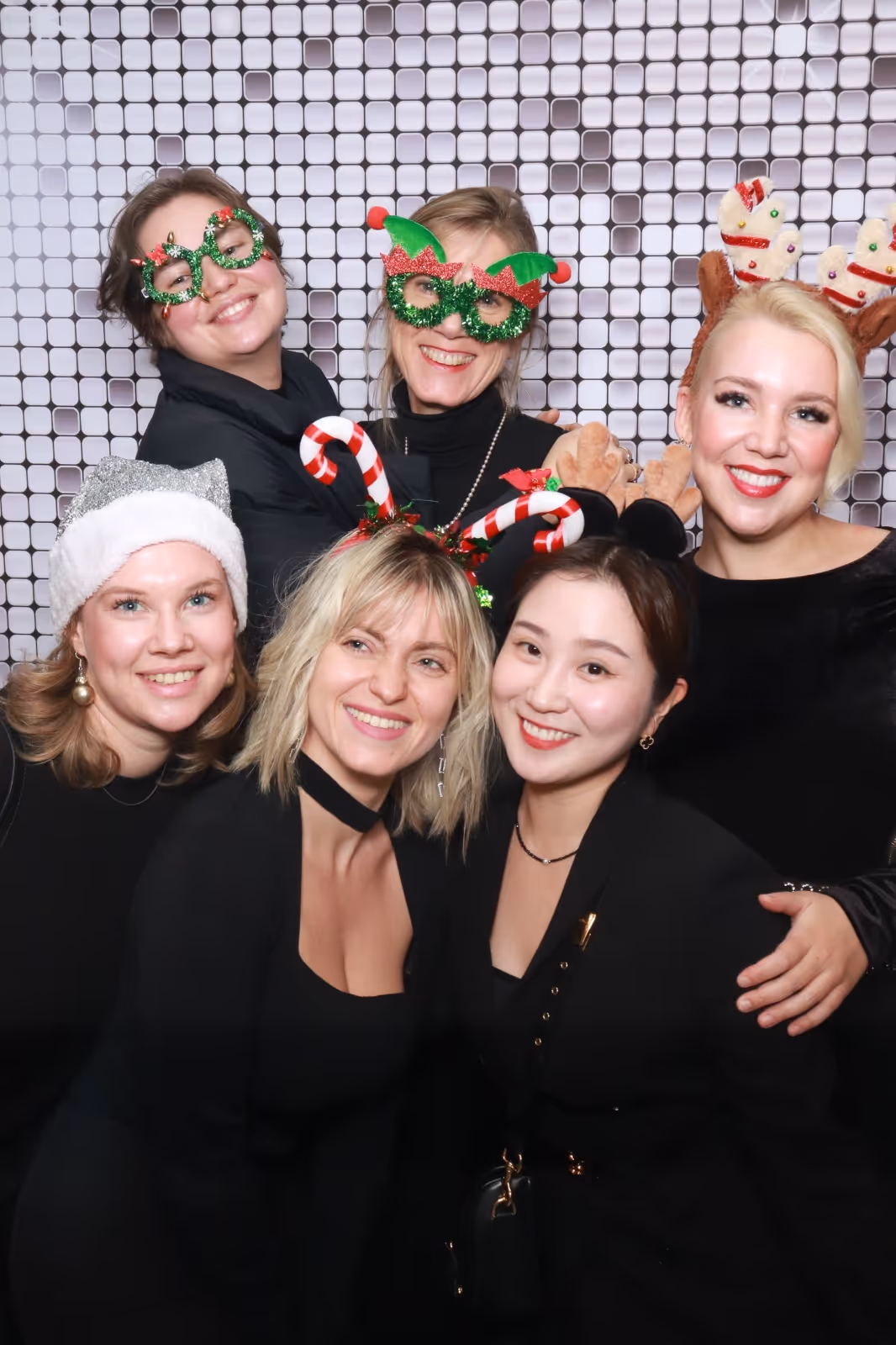 Unedited sample photo from a FiestaPics photo booth, shot with a DSLR camera