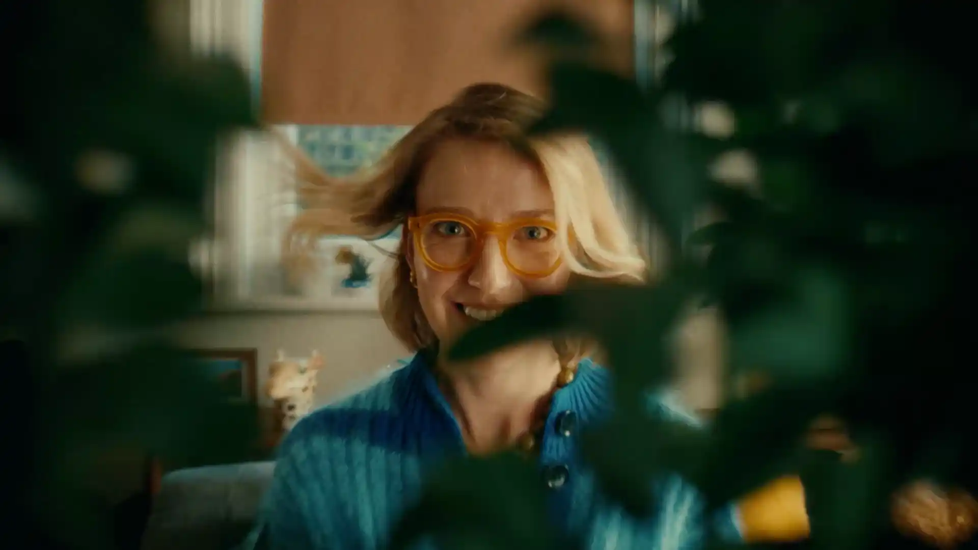 Pension Bee Advert Woman