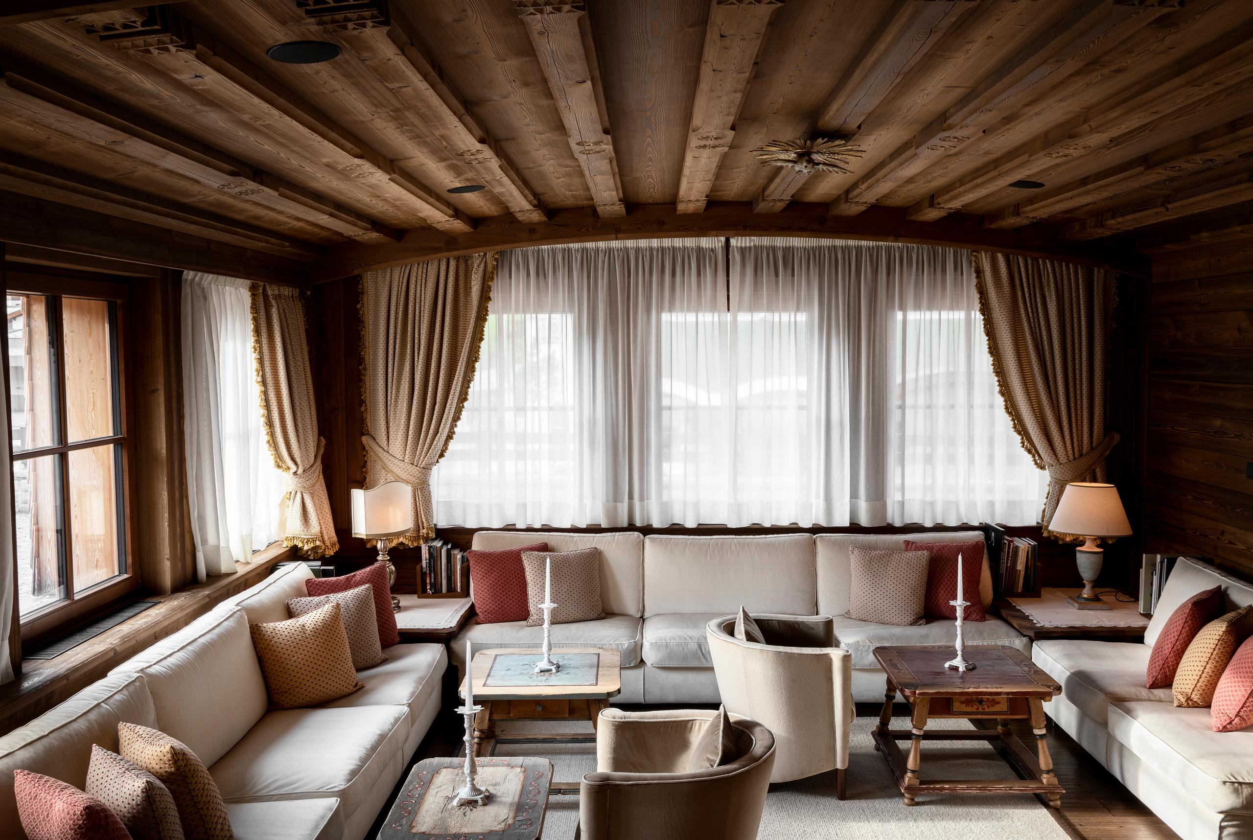 TyBar no Hotel Tyrol